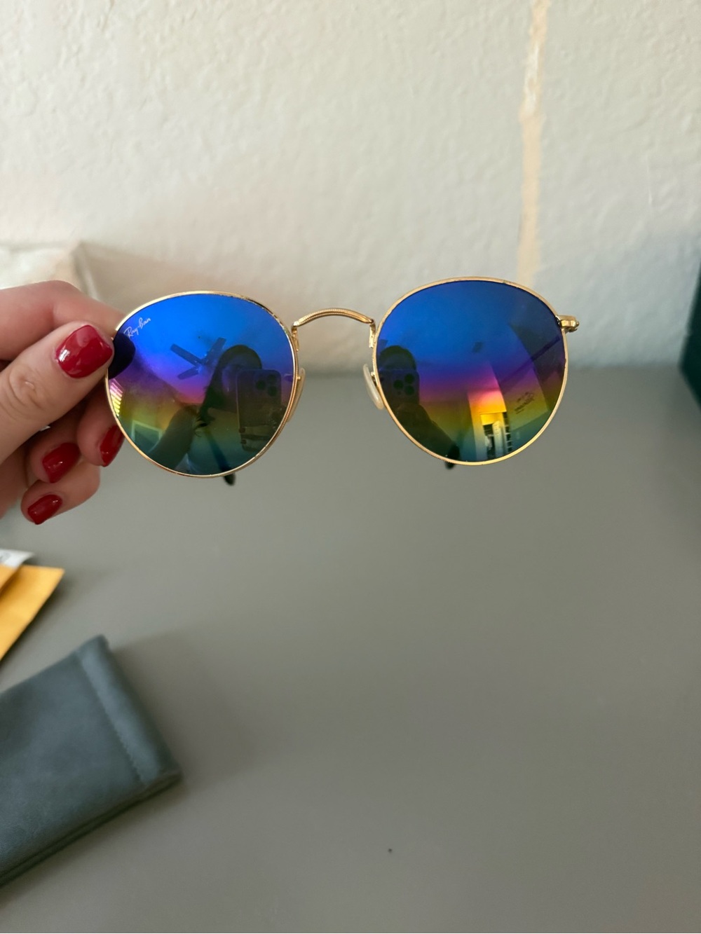 Ray Ban Round Flash Lens Colored- like new